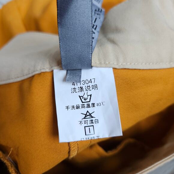 🦃 Boutique Yellow Tan Shorts Pleated Front Retro Vibe Size Small - Picture 10 of 12